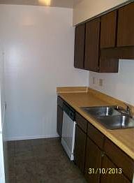 3rd image of 5216 Winterberry Dr APT D