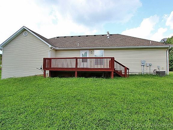 3rd image of 1861 Eagle Dr