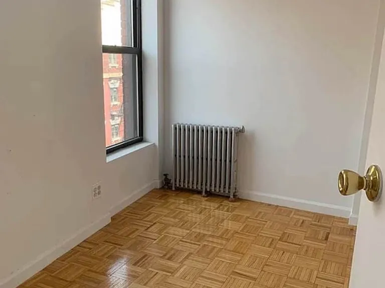 164 Mott St #5C — Photo 2