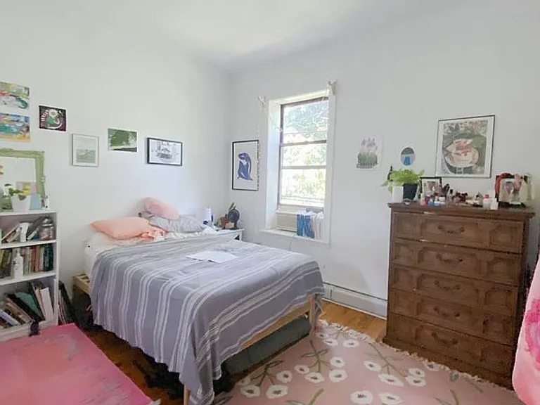 445 Bainbridge St #2 — Photo 3