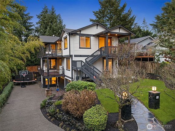 2nd image of 1540 Kirkland Avenue
