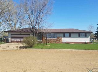 240 E Brown Ave, Salem, SD 57058