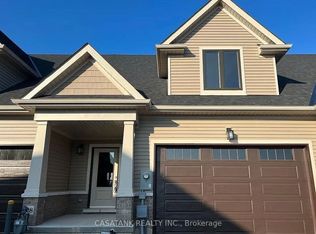 4311 Mann St #28, Niagara Falls, ON L2G 0E7