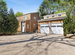 27 Lotus Ave, East Hampton, NY 11937