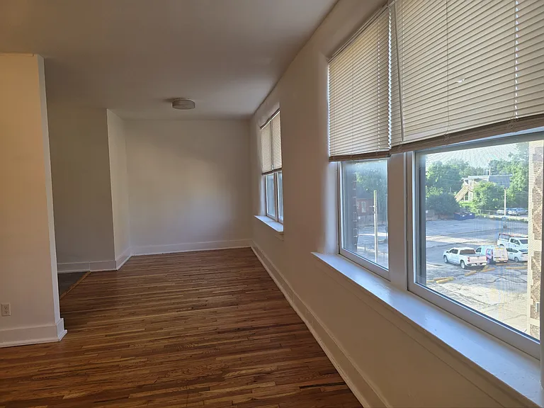 7217 Lanham Ave — Photo 5