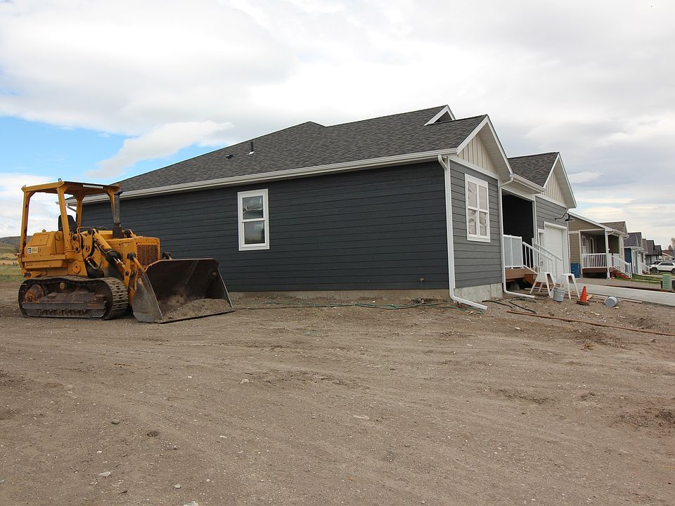 2nd image of 514 Mountain View Dr