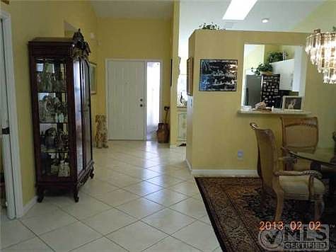 3rd image of 5566 Royal Lake Cir