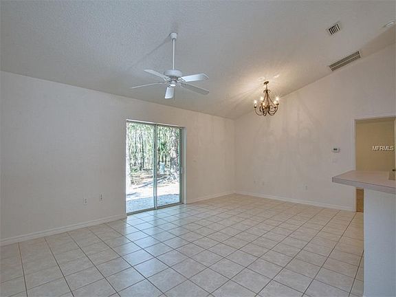 5th image of 30719 Edgewood St