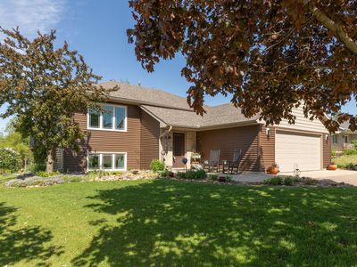 420 Cedar Ct NE, Pine Island, MN, 55963