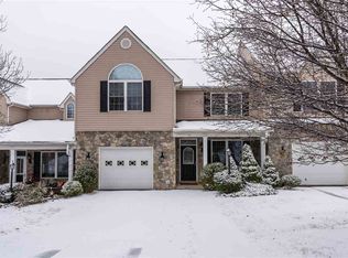 24 Vista View Ln, Staunton, VA 24401