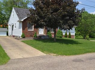 509 Sundale St NW, Massillon, OH 44646