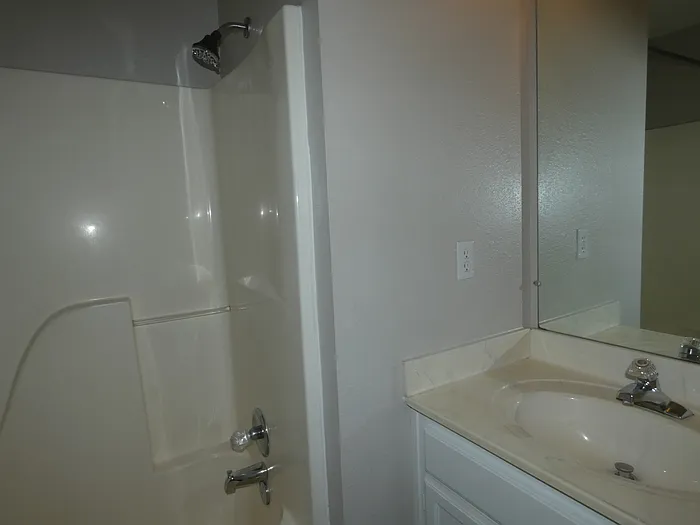 833 Spring Ct — Photo 14