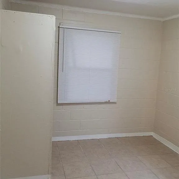 1809 SW 3rd St — Photo 3