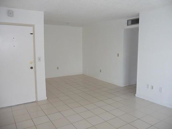 2nd image of 12105 NE 6th Ave #3