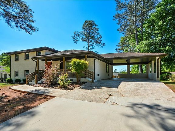 2nd image of 2501 Pine Branch Way