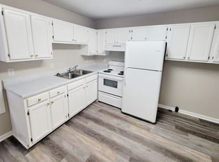 1016 Washington St APT D, Burlington, NC 27217