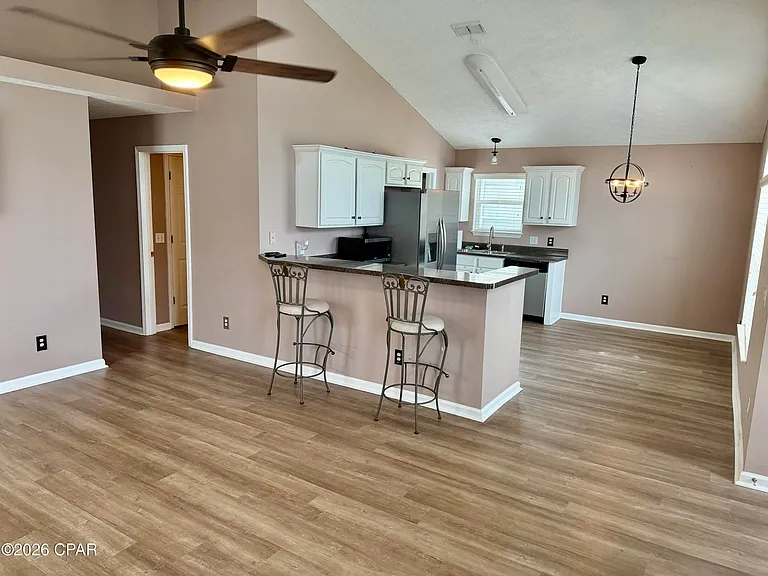 11710 Seashore Ln — Photo 5