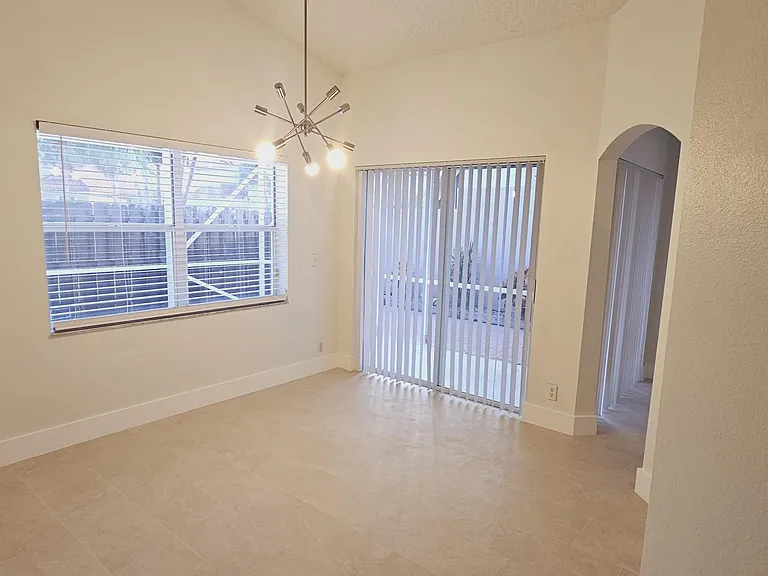 10780 Cypress Lake Ter — Photo 5
