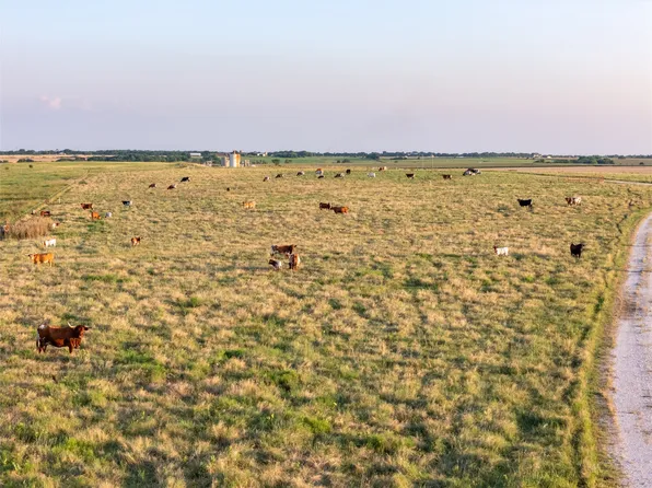 0 Fm 51, Sanger, TX 76266