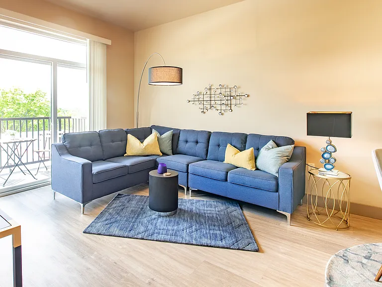 Sugar House Apartments By Urbana — Photo 39