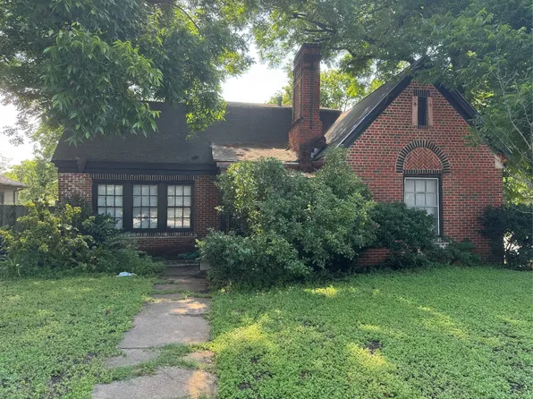 422 S Montreal Ave, Dallas, TX 75208