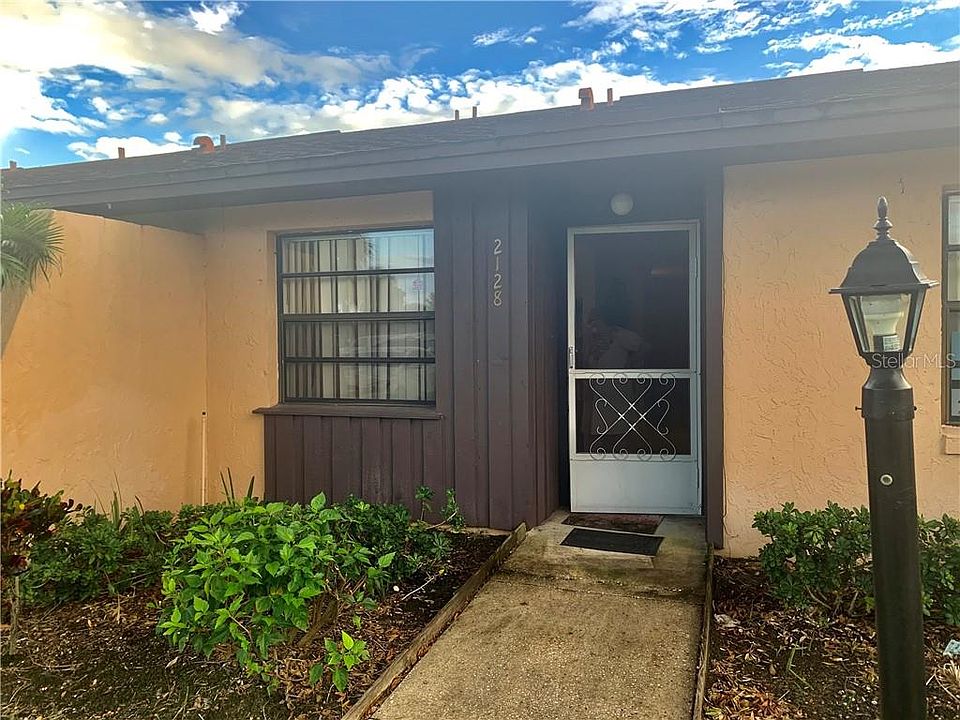 1st image of 2128 Bahamas Ct