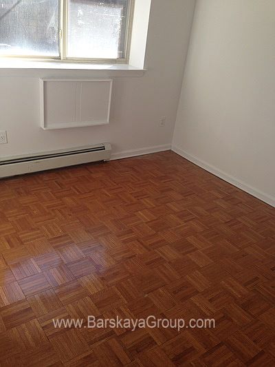 1st image of 3011 30th St APT 1R