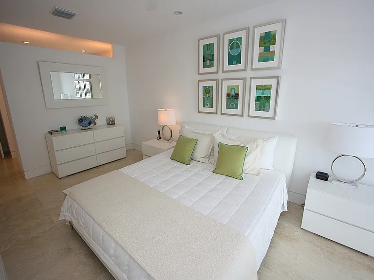 336 Morningside Dr — Photo 12