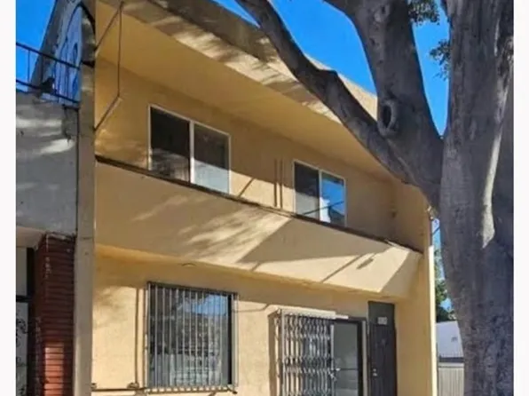 2921 W Florence Ave, Los Angeles, CA 90043