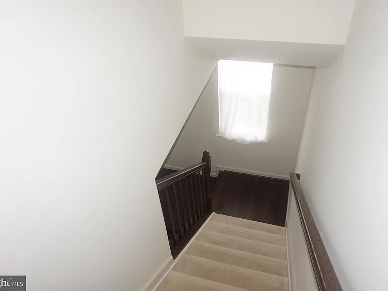 42281 Canary Grass Sq — Photo 18