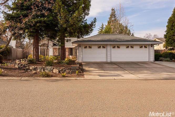 1st image of 4347 Brisbane Cir