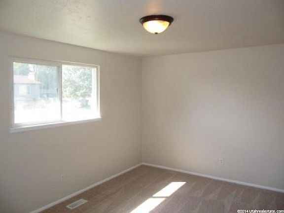 3rd image of 7162 W Tenway Dr