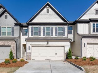 5532 Garens Way #T40, Flowery Branch, GA 30542