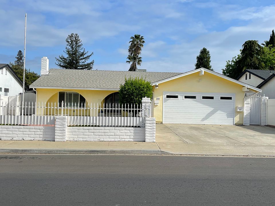 1st image of 285 Pedras Rd