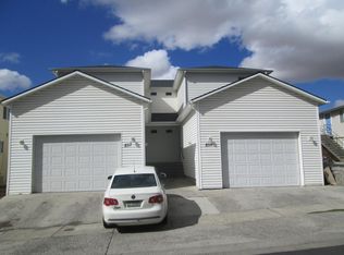 857 N Garfield St, Moscow, ID 83843