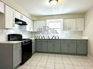 92 Osborne Ter FLOOR 2, Newark, NJ 07108