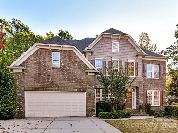 10819 Meg Meadow Dr, Mint Hill, NC 28227