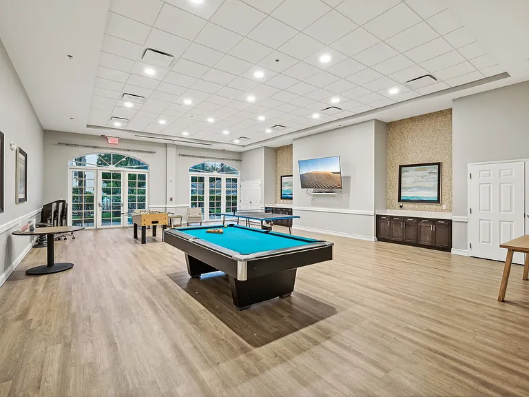 Waterview Rental — Photo 6