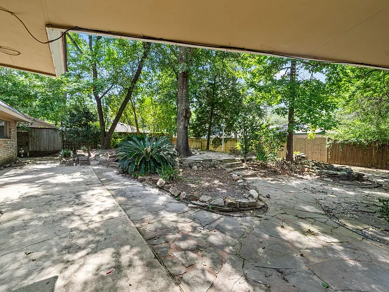1938 Running Springs Dr — Photo 14