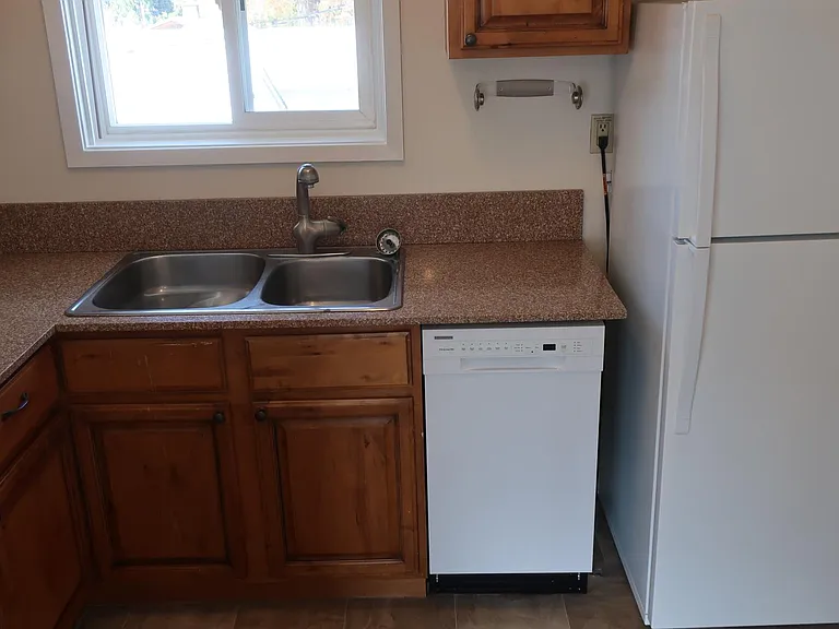 110 Lavender Ct #9 — Photo 10