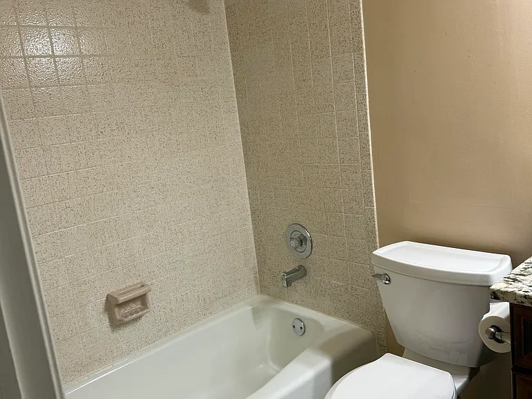 9129 W Highland Pines Blvd — Photo 6