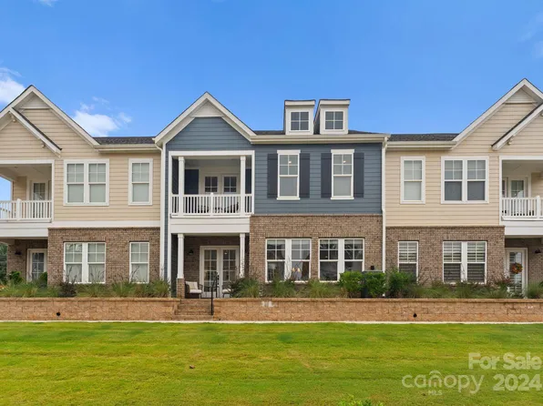 416 Hyco Ct, Davidson, NC 28036