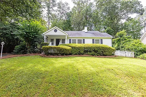 1311 Roxboro Dr Photo 1
