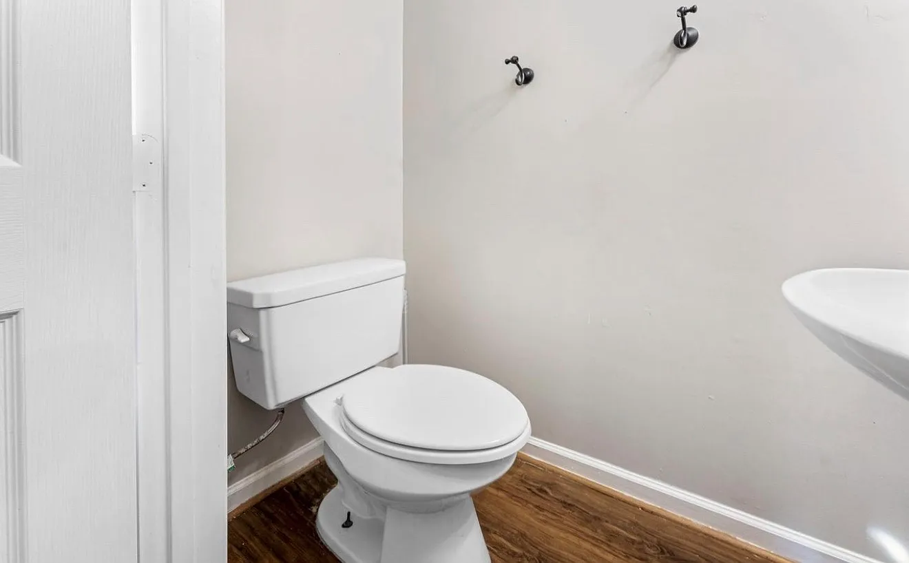 7016 Migliori Ct — Photo 3