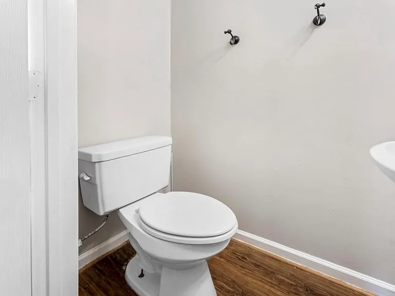 7016 Migliori Ct — Photo 3