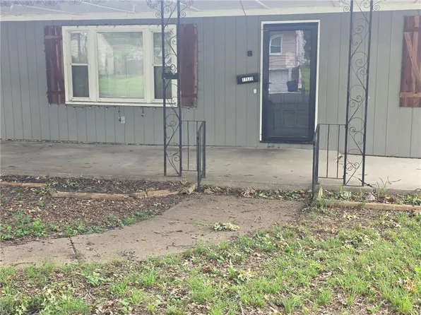 11522 W 68th St, Shawnee, KS 66203