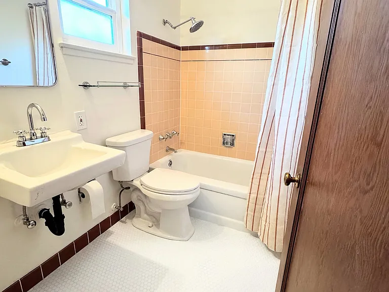 1503 Carmel Dr #1501 — Photo 5