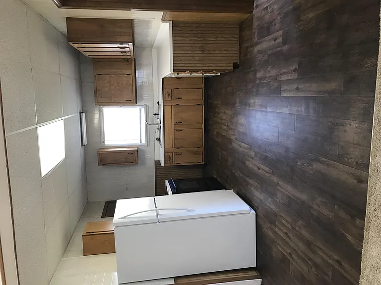 200 N Humbolt Ave — Photo 8