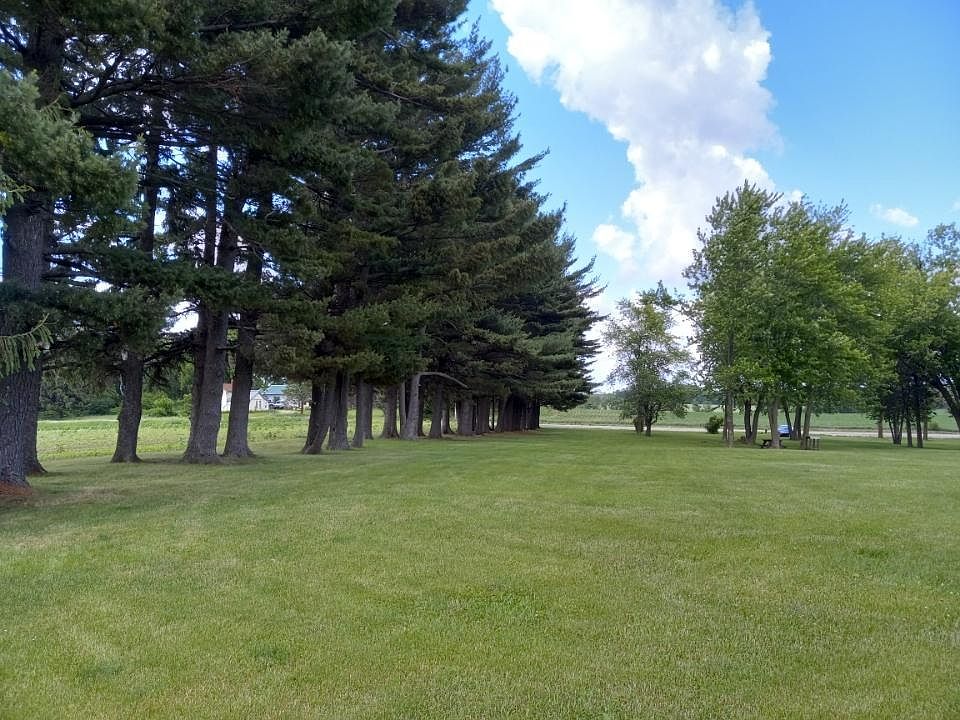 1st image of 0 Mineral Point Ave