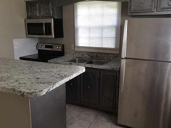 4th image of 1646 S Crystal Lake Dr APT 34